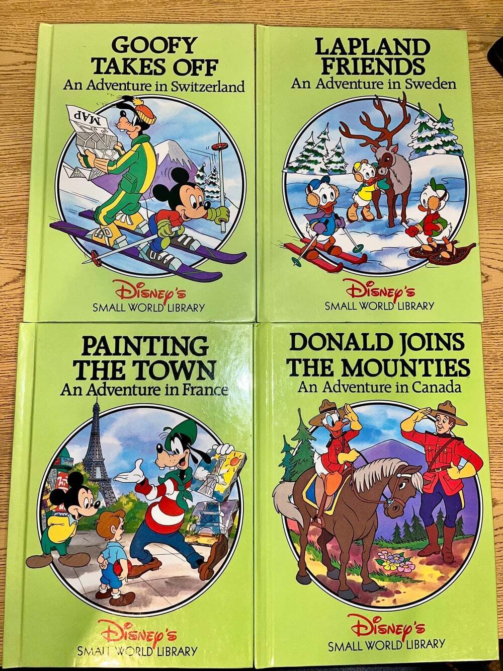 Disney’s Small World Library Book Collection, Vintage Walt Disney Books, Vintage - Picture 5 of 6
